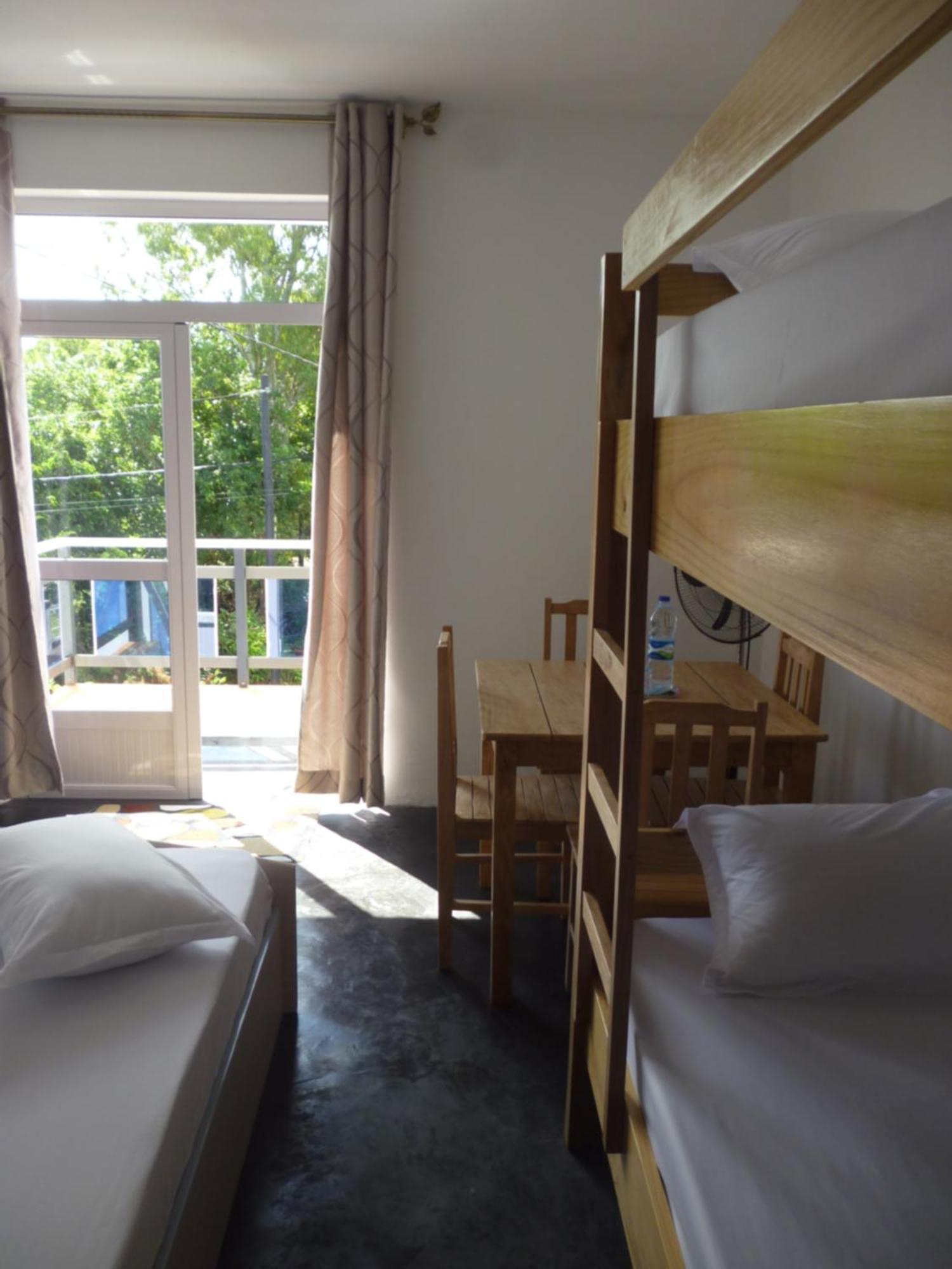 Chez Clenya Guesthouse La Ferme Экстерьер фото