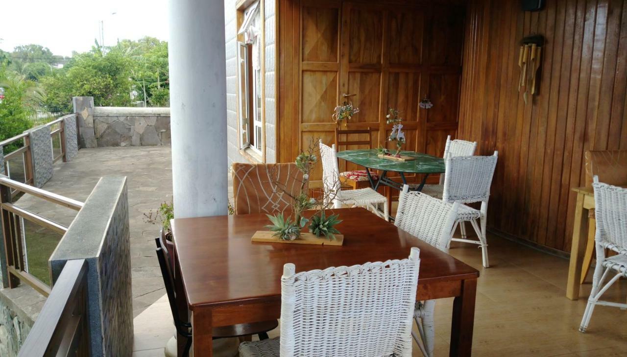 Chez Clenya Guesthouse La Ferme Экстерьер фото